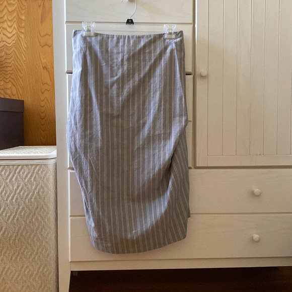 EUC VINTAGE RED LABEL PINSTRIPE APRON PENCIL SKIRT